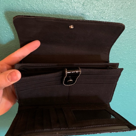 Wallet - Picture 2 of 3